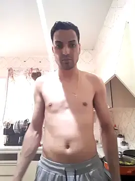Stripchat Live Sex Cam of morenazomamon