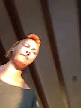 Stripchat Live Sex Cam of kylie_blck