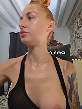 Stripchat Free Live Porn of kylie_blck