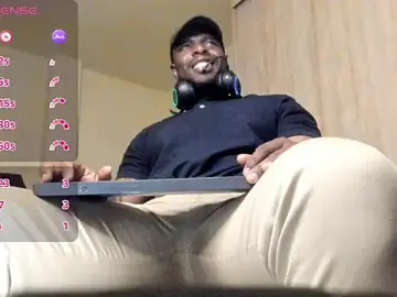 Stripchat Sex Cam of thomas_santtos1