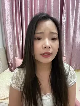 Stripchat Live Sex Cam of BIGBABYYEYE