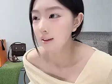 Stripchat Free Porn Cam of Yoyo33355