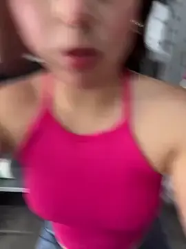 Stripchat Sex Cam of BlueHotBaby