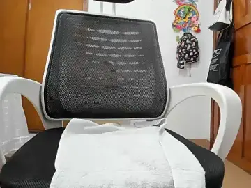 Stripchat Live Porn of Adele_johnsonn1