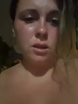 Stripchat Live Sex Cam of Samantha_official