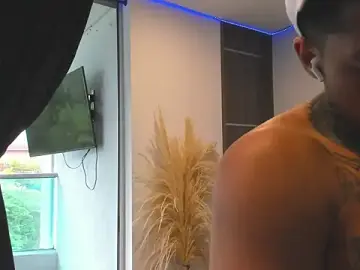 Stripchat Live Sex of Dominiofit
