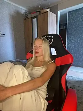 Stripchat Sex Cam of SIMBA_BOS