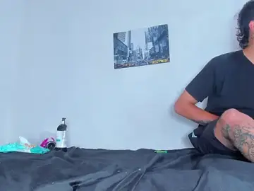 Stripchat Sex Cam of enjoy_hotparty