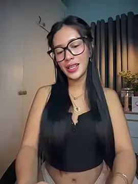 Stripchat Sex Cam of Jasmine_Elcock