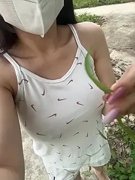 Stripchat Watch Live Sex Cams of Meii-meyy