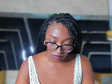 Stripchat Private Sex Chat of YallianaBrooks