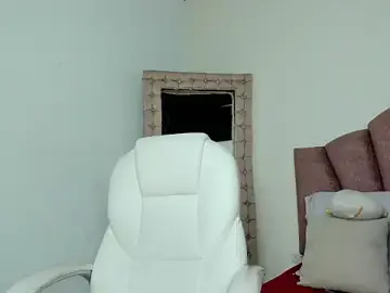 Stripchat Best live sex cam show of Alahia_Myers_1