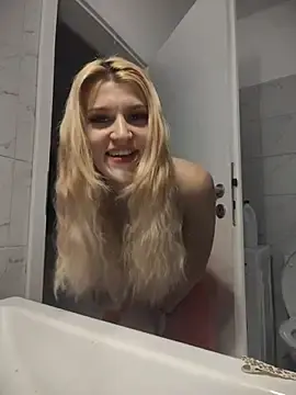 Stripchat Live Sex of HotBlondie69