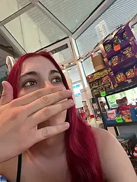 Stripchat Live Sex Cam of sexymelli18