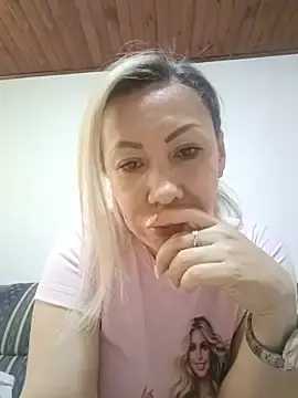 Stripchat Best live sex cam show of coral_smitth