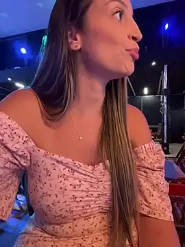 Stripchat Best live sex cam show of BelleLouiseVp