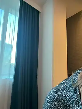 Stripchat Free Porn Cam of BelleLouiseVp