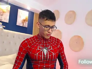 Stripchat Live Sex Cam of SalvadorFit