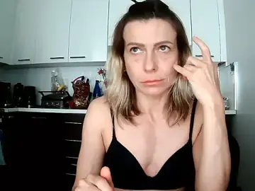 Stripchat Free Porn Cam of anechka1