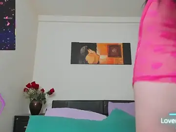 Stripchat Live Sex Cam of GoldenLunaa