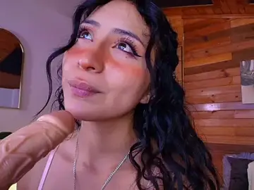 Stripchat Free Live Porn of amber_curly
