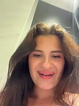 Stripchat Sex Cam of MiraReach