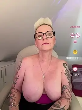 Stripchat Sex Chat of German_Milf