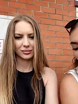Stripchat Nude Webcam of caressyourself