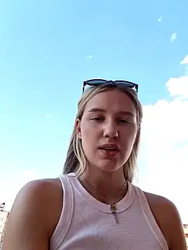 Stripchat Private Sex Chat of caressyourself