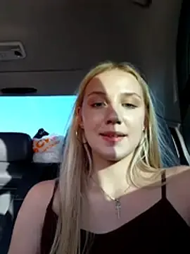 Stripchat Nude Webcam of caressyourself