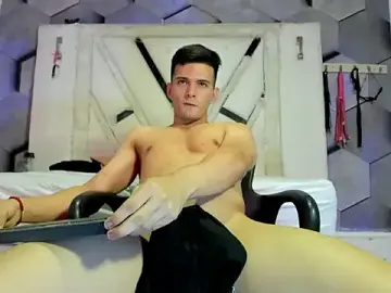 Stripchat Private Sex Chat of GoldenBoyM