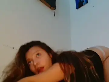 Stripchat Free Porn Cam of 3littles