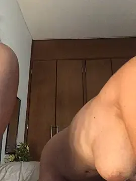 Stripchat Free Porn Cam of 3littles