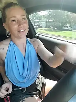 Stripchat Free Porn Cam of POPPY_XO