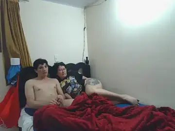 Stripchat Free Live Porn of luxandracon23