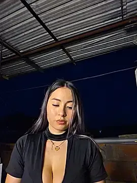 Stripchat Live Sex Cam of Natasanz
