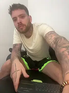 Stripchat Best Webcam of arnold_bekam