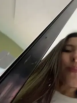 Stripchat Free Porn Cam of LittleDoll___