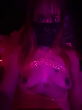 Stripchat Live Sex Cam of MiNniE_666