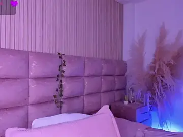Stripchat Live Sex Cam of HannaRhodes
