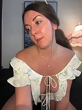 Stripchat Watch Live Sex Cams of Roselyn_xo