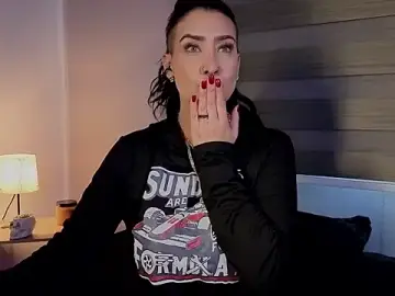 Stripchat Free Live Porn of _kelly_hous36