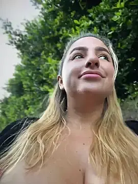 Stripchat Watch Live Sex Cams of sammyqueenx21
