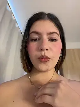 Stripchat Sex Cam of naughty__angel