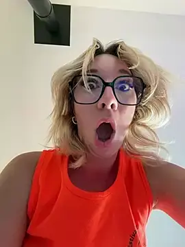 Stripchat Live Porn of Giuliana_baby