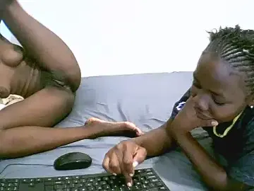 Stripchat Free Porn Cam of Sexsly