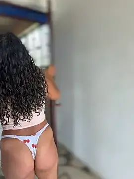 Stripchat Adult Webcams of Simone_Miller