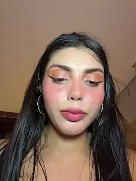 Stripchat Watch Live Sex Cams of zui_lu