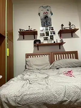 Stripchat Sex Cam of Davide9910x