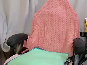 Stripchat Free Porn Cam of SpikedBella